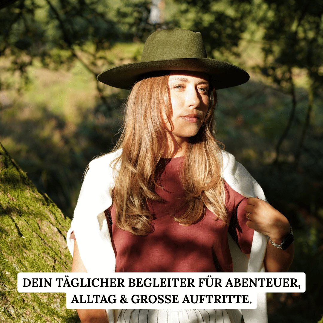 Chiapas | dunkelgrüner Fedora mit breiter Krempe _ Nimanita Hats & Accessoires - Hüte für Frauen - Fedora Damenhut mit breiter und steifer Krempe in dunkelgrün - Hut von oben