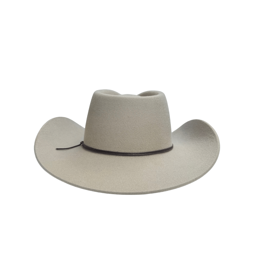 Coahulia - Western Hut für Frauen mit Fedora Krone aus 100% premium Wollfilz - Farbe creme - Sommerhut, Winterhut, Westernstil - gehärtete nach obergebogene breite Krempe - Countrystil, Westernstyle für Frauen - handgefertigt in Portugal.