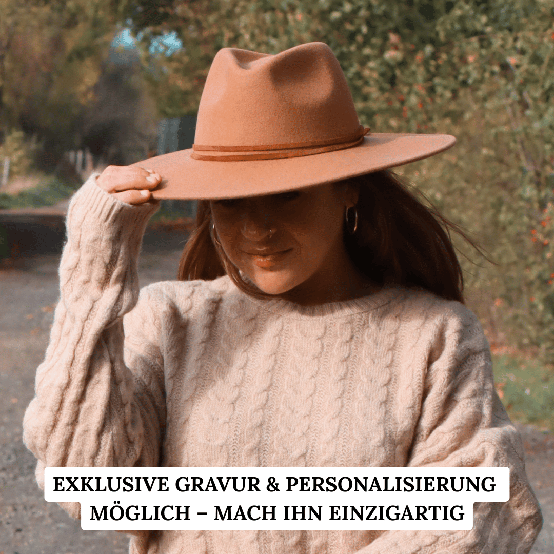 Camel Farbender Fedora Hut mit Leder Hutband für Frauen - Model Campeche No.02 | brauner Fedora Damenhut aus Wolle | Nimanita Hats & Accessoires - Hüte für Frauen