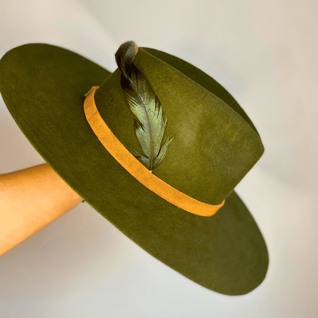 HutPersonalisierung_NimanitaHatsforstrongwomen-PersonalisierungvonHutModelChiapas1