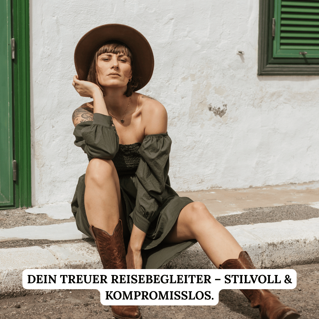 Palenque No.02 | Brauner Fedora - Travel Collection - faltbar & wasserabweisend - breite Krempe_ Hut für Frauen | Nimanita Hats & Accessoires | Hüte für Frauen_ Credit Kleinstadtfotos