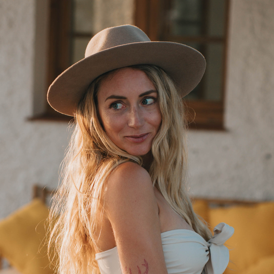 Puebla Fedora Hut für Frauen | Damenhut | Fedora Damenhut aus 100% Wolle | Farbe Nutria | Grauer Fedora Hut für Frauen | bereite Krempe | Handarbeit | modisches Accessoires