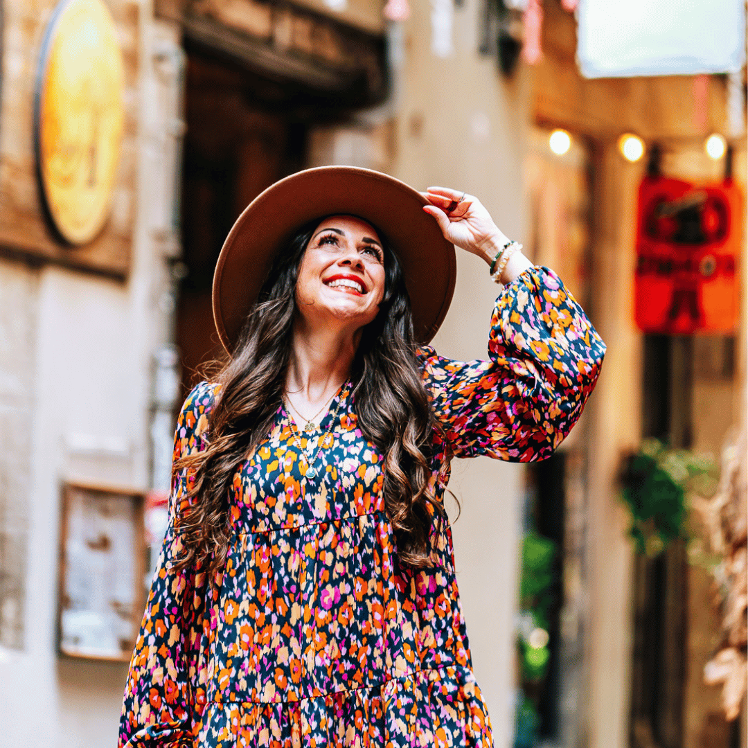 Camel Farbender Fedora Hut mit Leder Hutband für Frauen - Model Campeche No.02 | brauner Fedora Damenhut aus Wolle | Nimanita Hats & Accessoires - Hüte für Frauen
