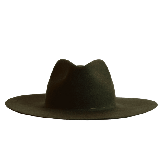 Chiapas | dunkelgrüner Fedora mit breiter Krempe _ Nimanita Hats & Accessoires - Hüte für Frauen - Fedora Damenhut mit breiter und steifer Krempe in dunkelgrün - Hut von vorne