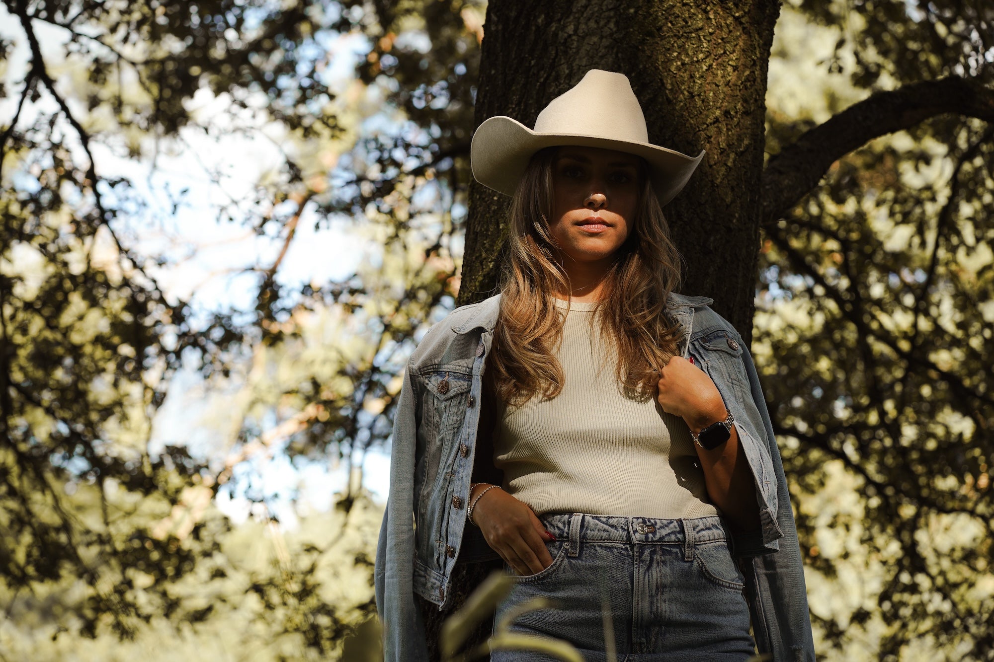 Nimanita_Hats_Accessoires_-_Hats_for_strong_women_-_Damenhuete_-_Huete_fuer_Frauen_-_Wollfilz_Huete_-_Fedora_Hut-_Western_Style_-