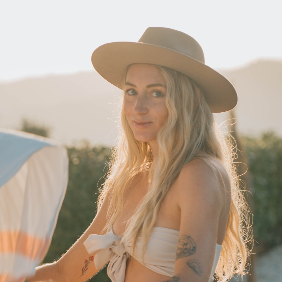 Puebla Fedora Hut für Frauen | Damenhut | Fedora Damenhut aus 100% Wolle | Farbe Nutria | Grauer Fedora Hut für Frauen | bereite Krempe | Handarbeit | modisches Accessoires