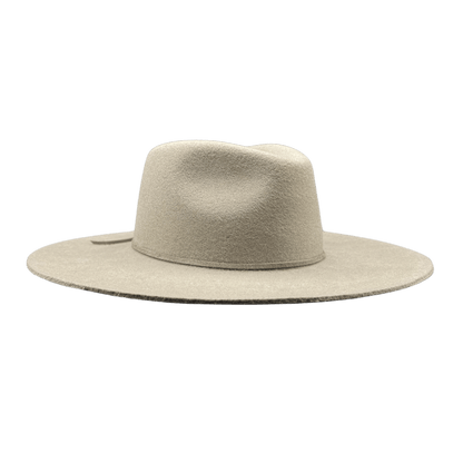 Sinaloa | Fedora Hut für Frauen in der Farbe Safari - Fedora Damenhut mit breiter und steifer Krempe - Nimanita Hats &Accessoires - Hats for strong women - Hüte für Frauen - heller Fedora Hut 